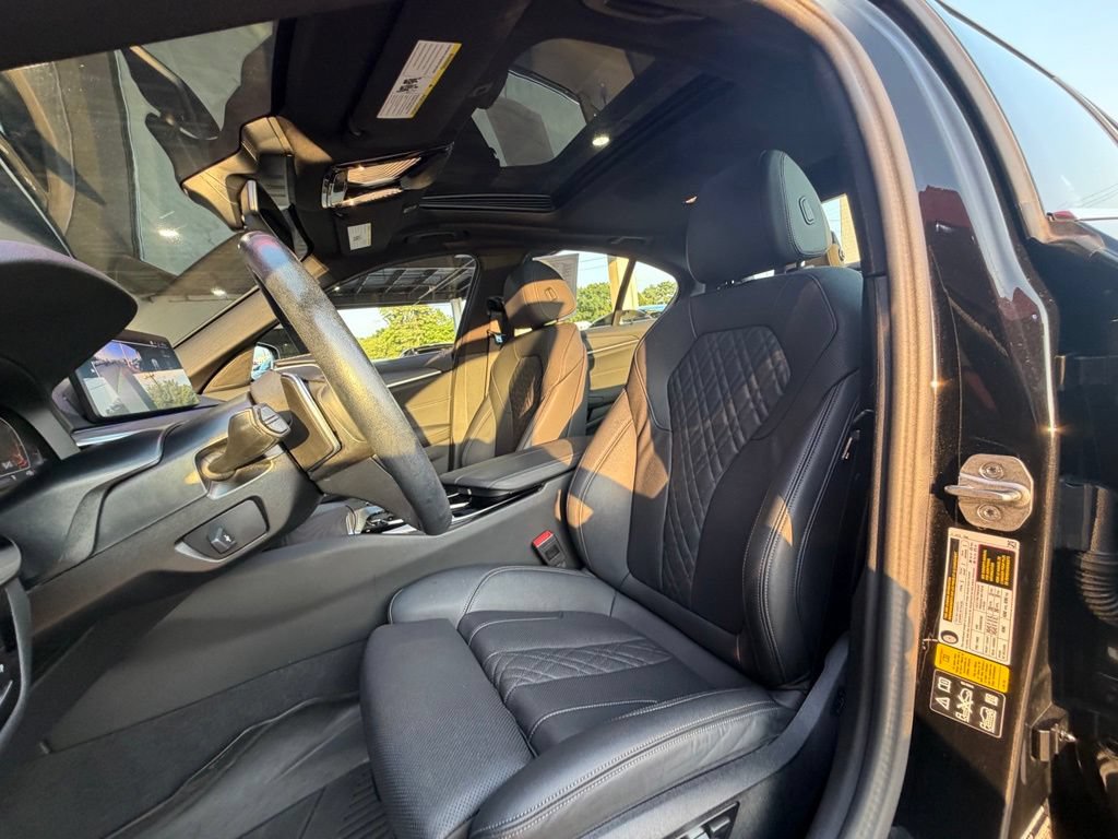 Used 2023 BMW 530i xDrive w/ Convenience Package AWD/4WD image 30