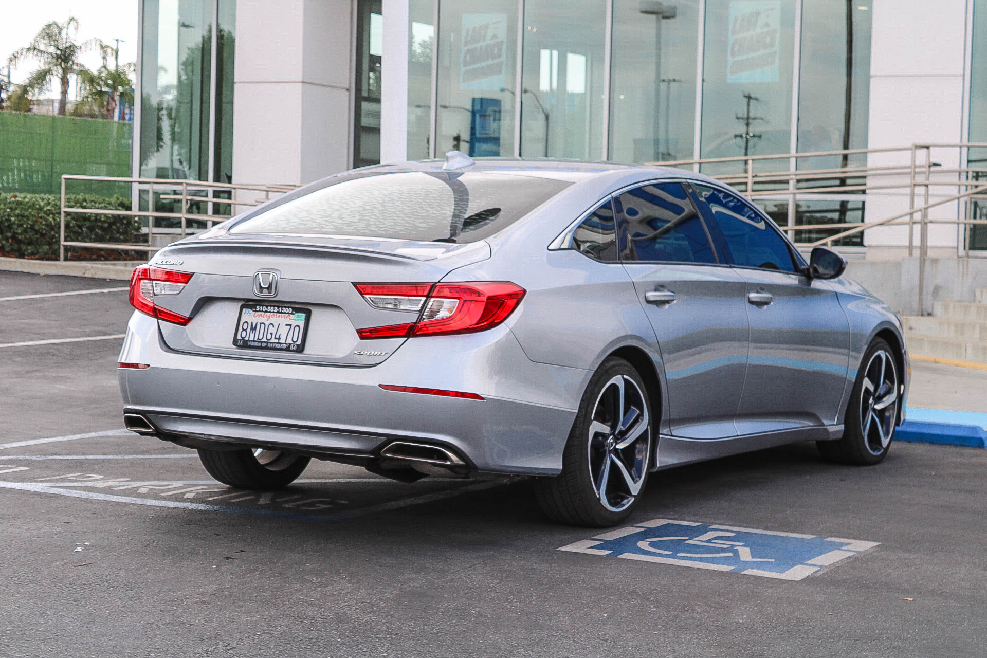 Used 2019 Honda Accord Sport image 7