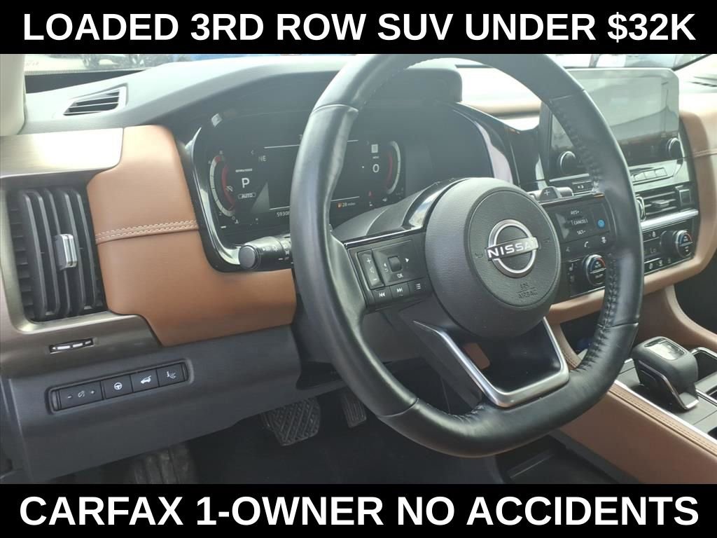 Used 2022 Nissan Pathfinder Platinum w/ Cargo Package image 16