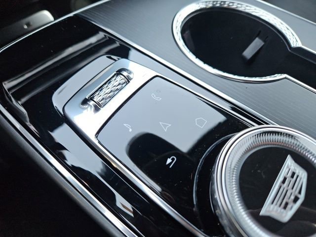 New 2026 Cadillac Lyriq Luxury w/ LPO, Floor Liner Package image 31