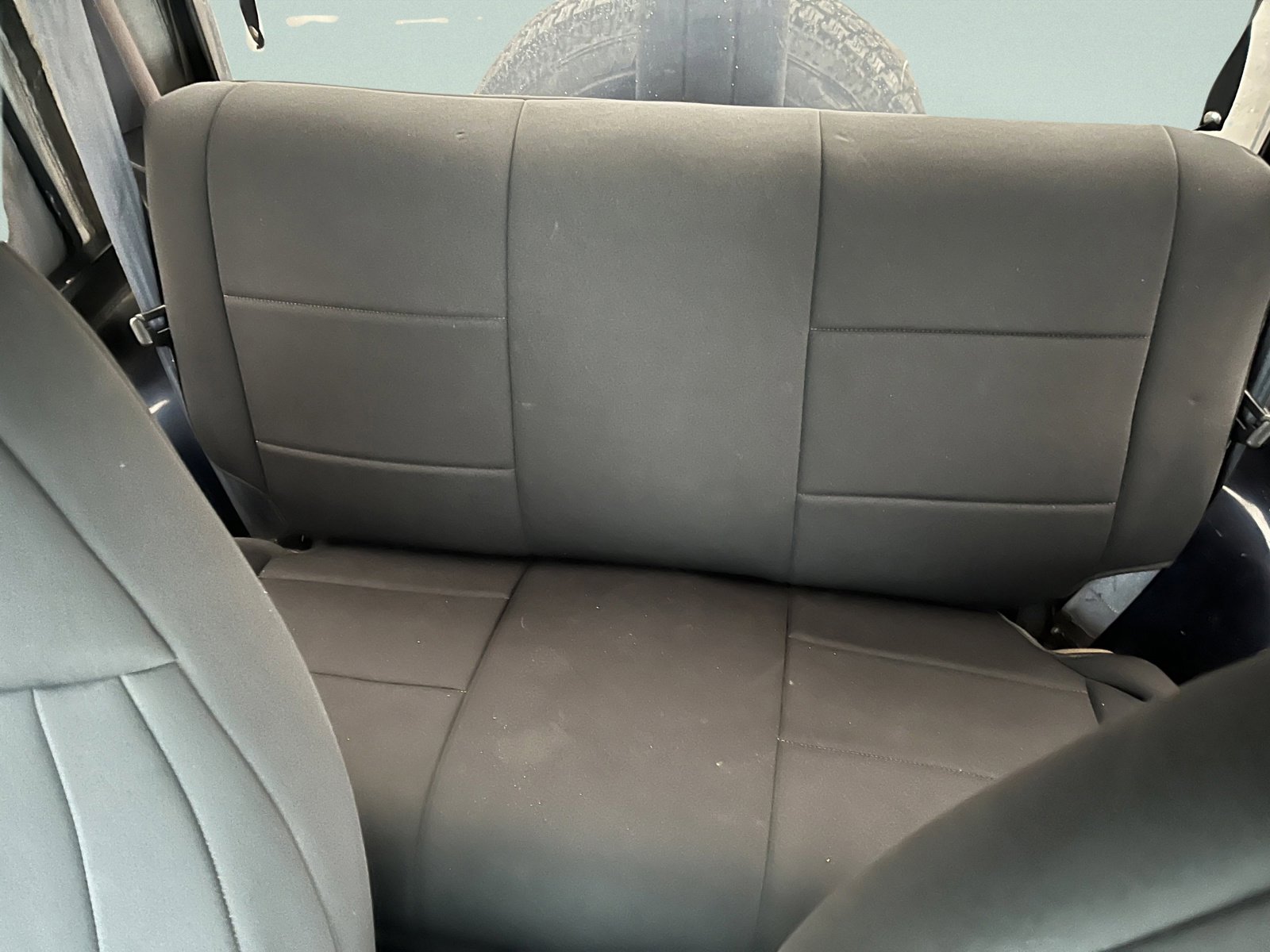 Used 2000 Jeep Wrangler SE image 11