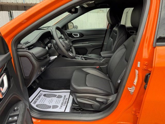 New 2026 Jeep Compass Latitude AWD/4WD image 15