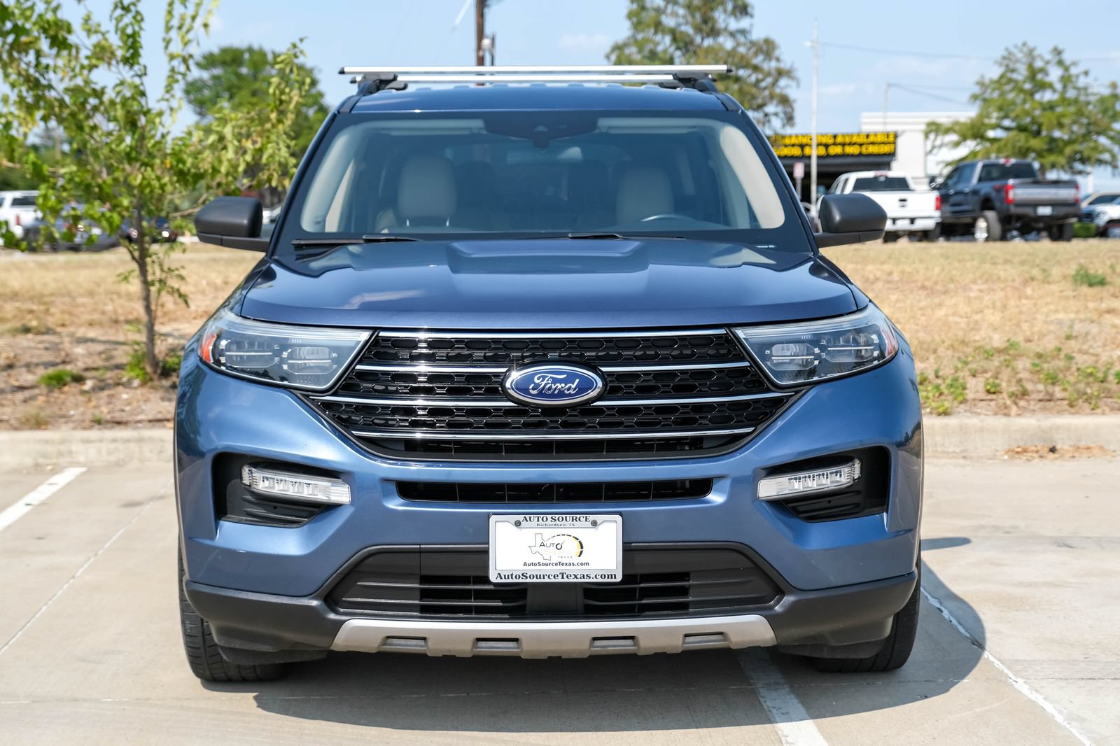 Used 2020 Ford Explorer XLT w/ Equipment Group 202A RWD image 5