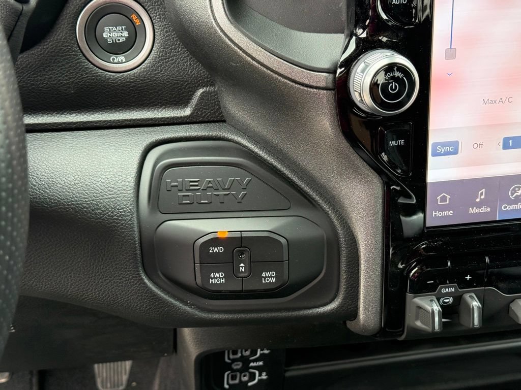 New 2026 RAM 2500 Tradesman AWD/4WD image 20