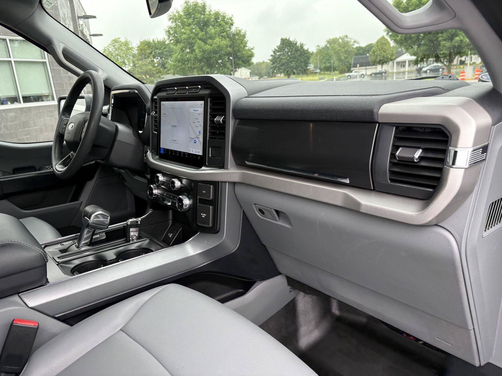 Used 2022 Ford F150 Lightning Pro AWD/4WD image 22