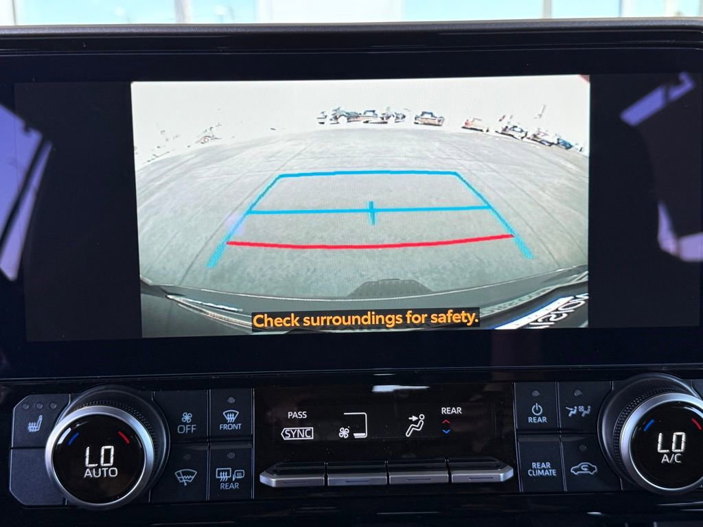 New 2025 Toyota Highlander XLE image 25