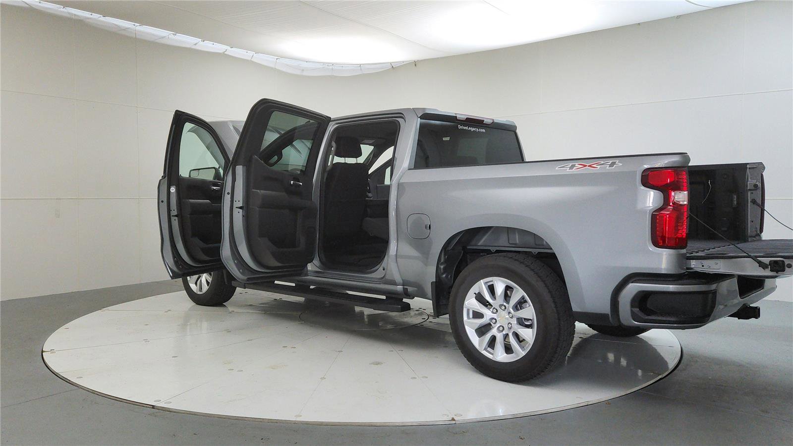 New 2025 Chevrolet Silverado 1500 Custom image 11