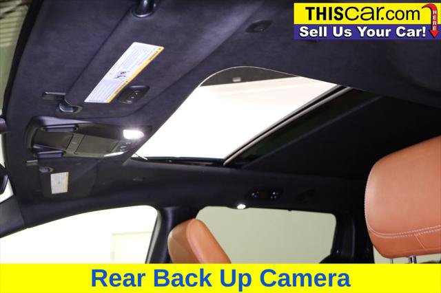 Used 2025 Chrysler Pacifica Pinnacle FWD image 27