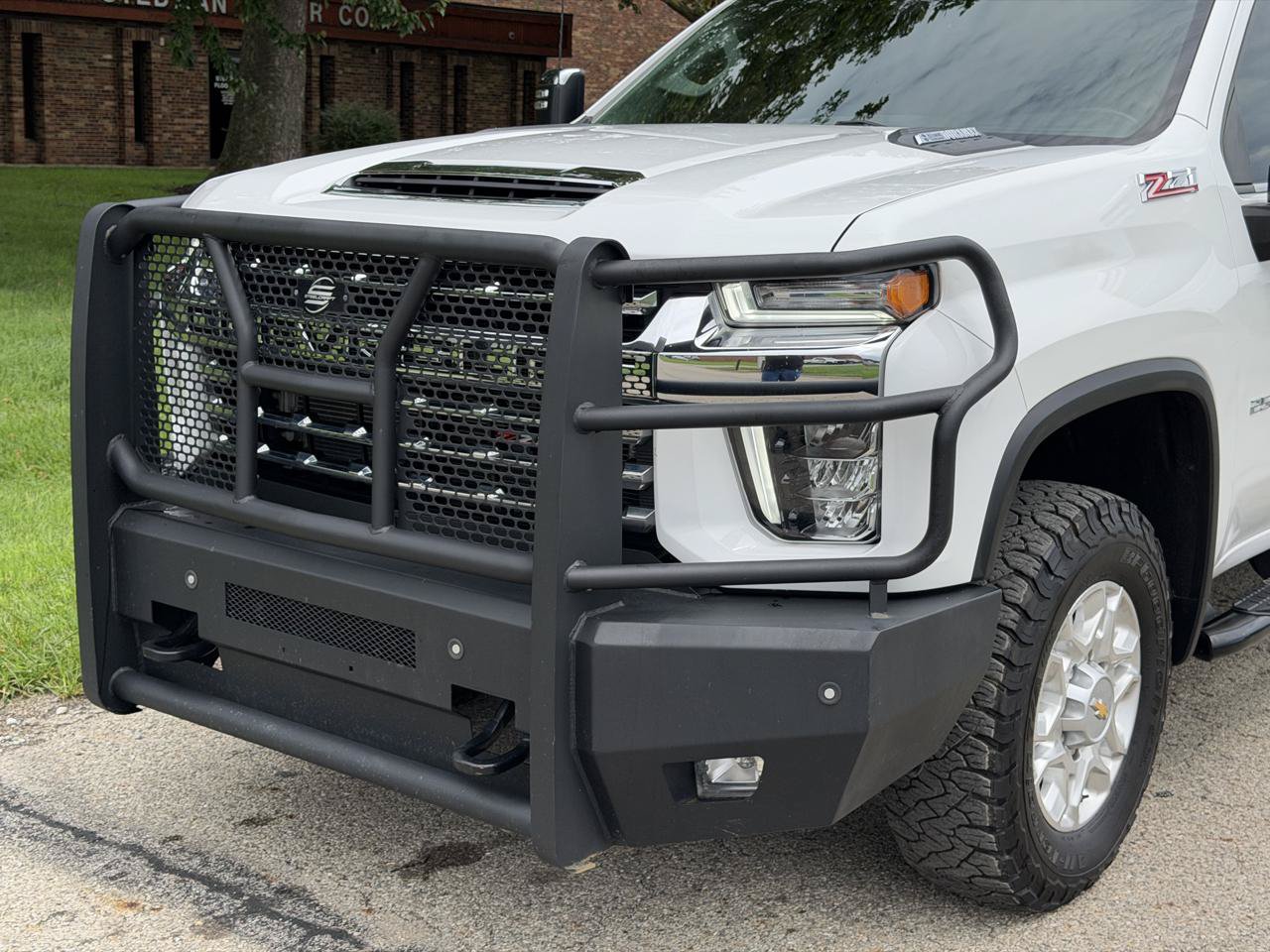 Used 2023 Chevrolet Silverado 2500 LTZ w/ LTZ Plus Package AWD/4WD image 10