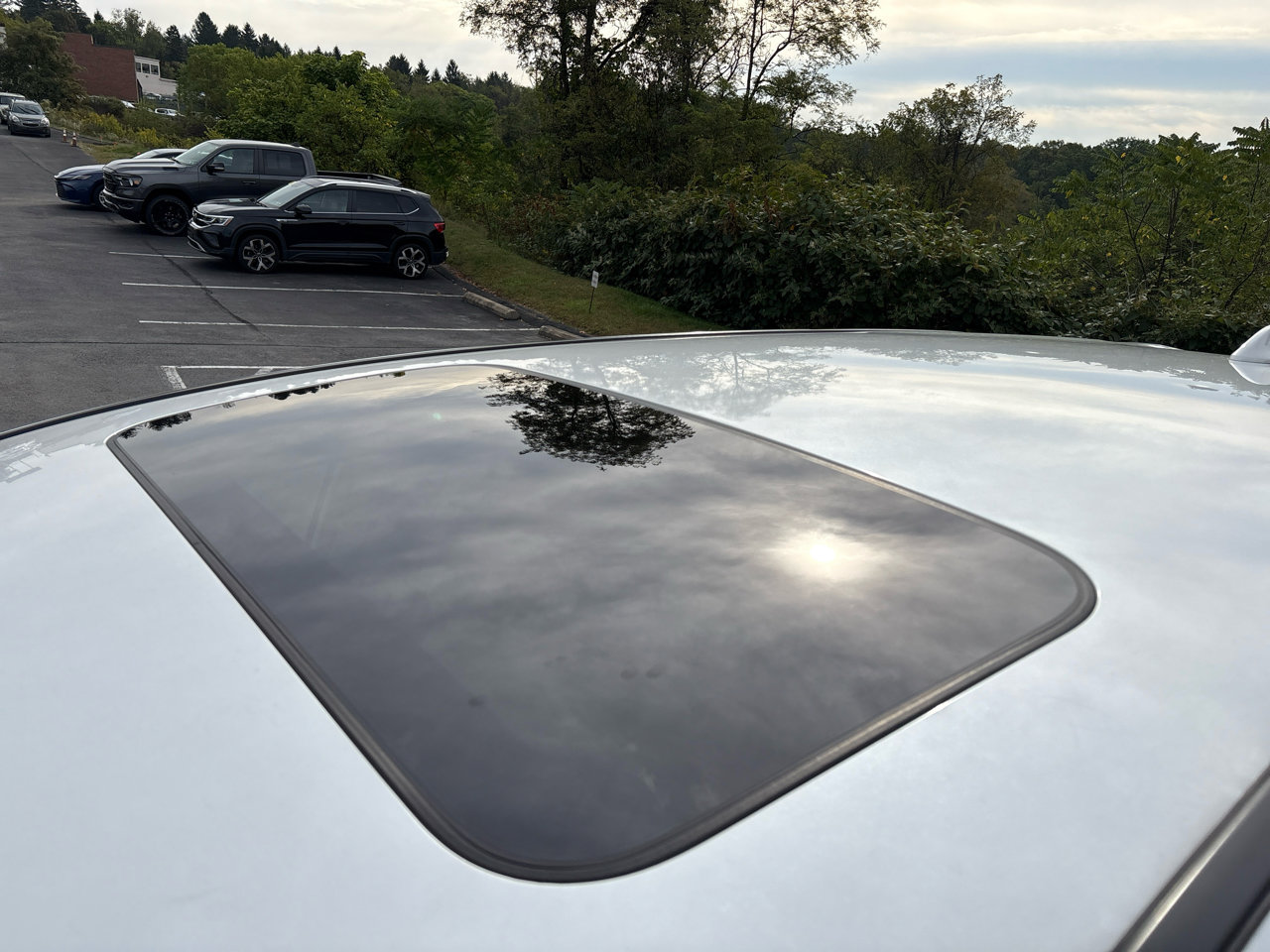 Used 2022 Honda CR-V EX image 26