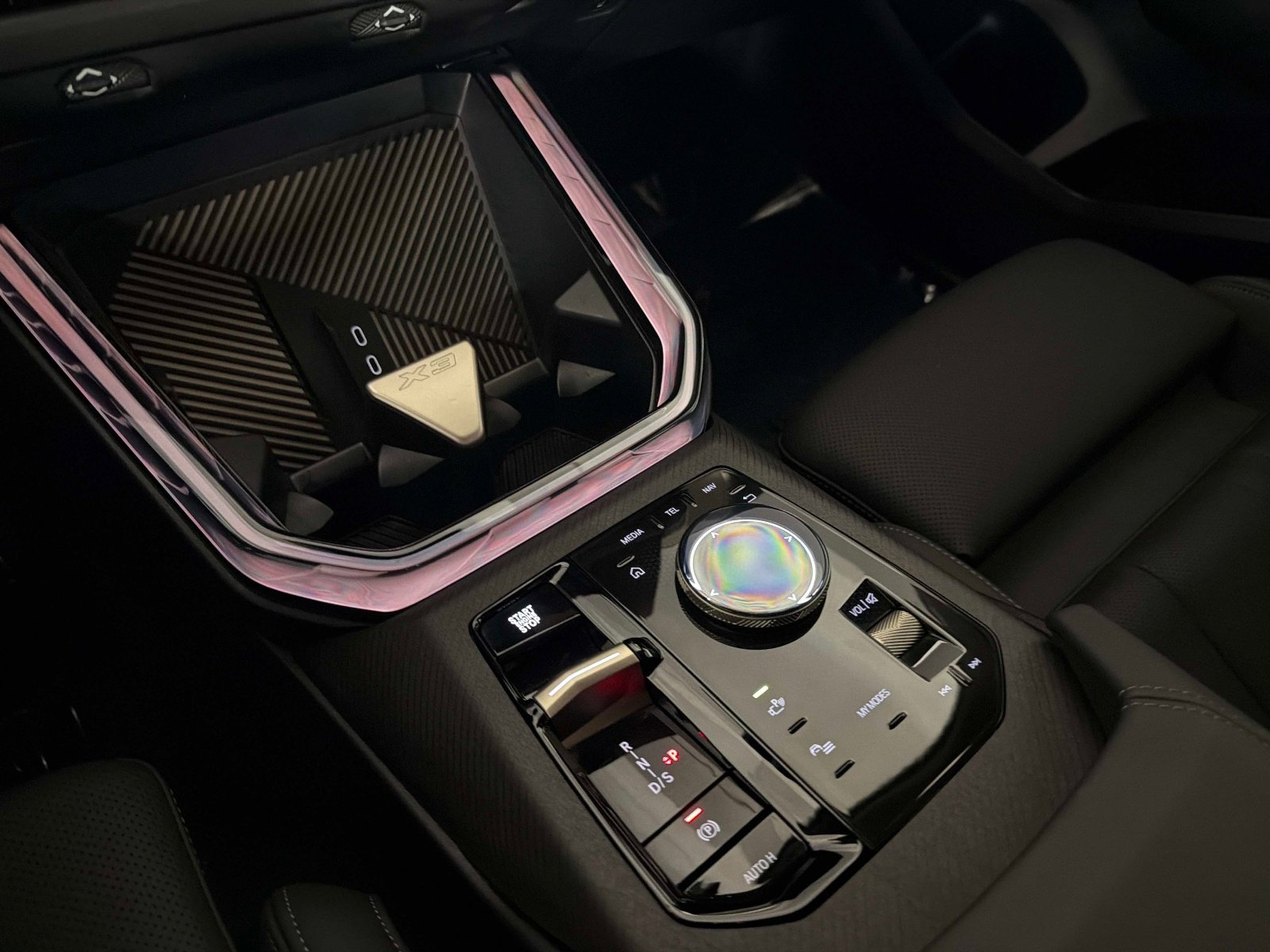 Used 2025 BMW X3 xDrive30i w/ Convenience Package image 45