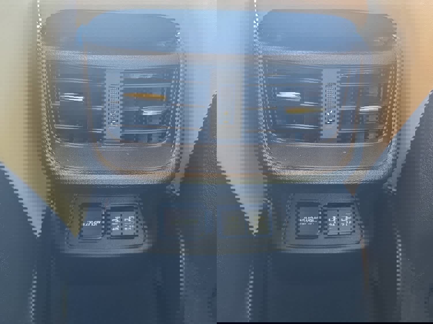 Used 2019 Lexus ES 350 w/ Premium Package image 11