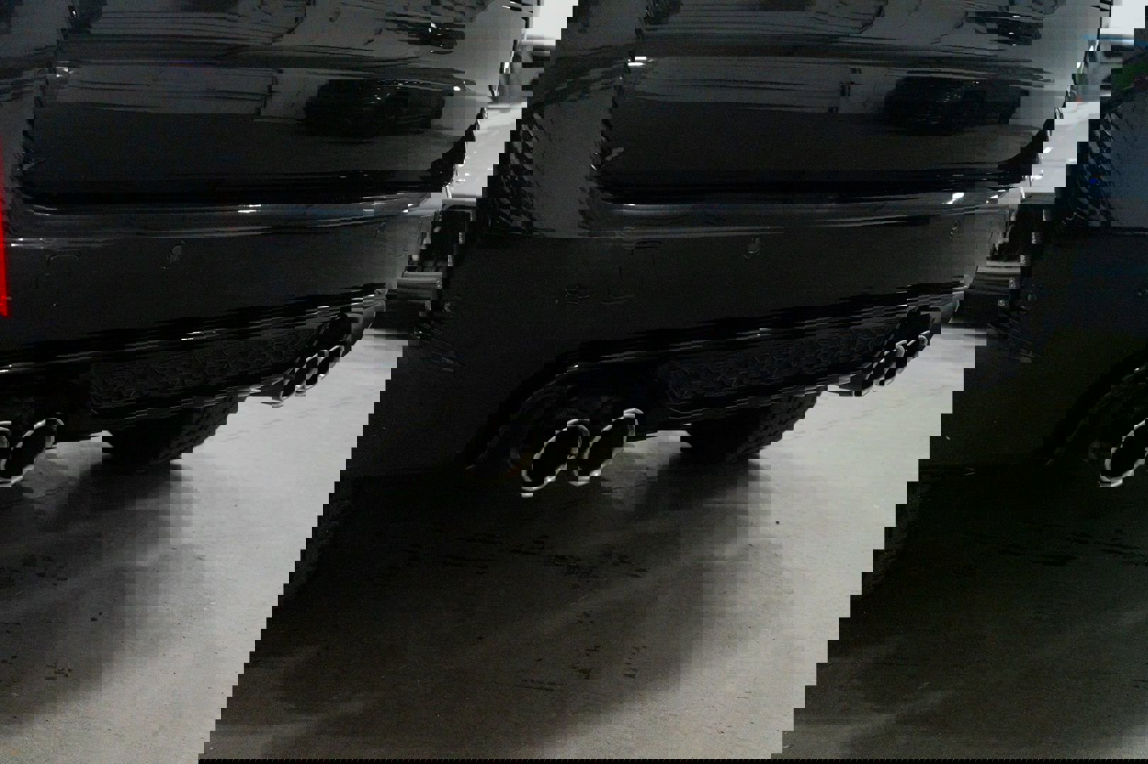 Used 2016 BMW X5 M image 10