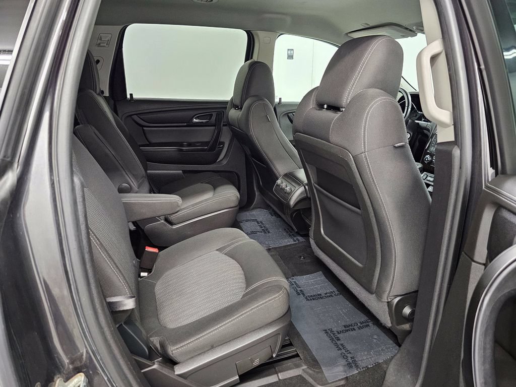 Used 2016 Chevrolet Traverse LT AWD/4WD image 25