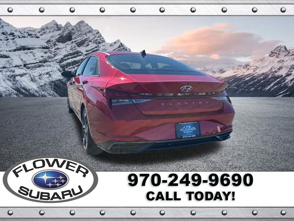 Used 2021 Hyundai Elantra SEL w/ Convenience + Premium Package image 6