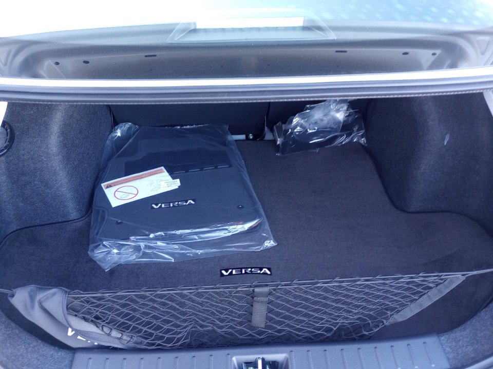 New 2025 Nissan Versa SV w/ Trunk Package image 15