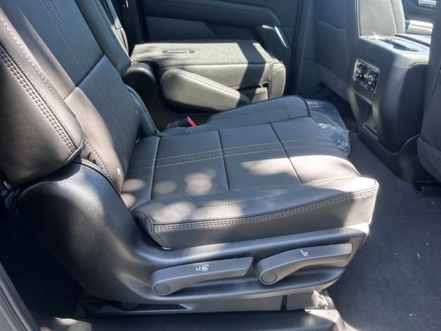 New 2026 Chevrolet Suburban High Country AWD/4WD image 26