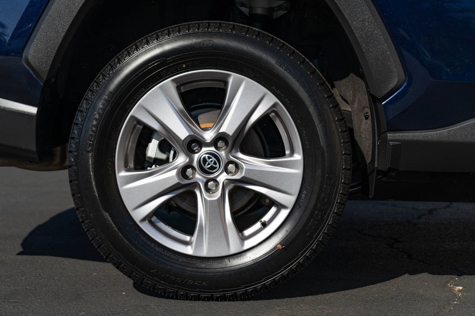 Certified 2025 Toyota RAV4 XLE FWD image 13