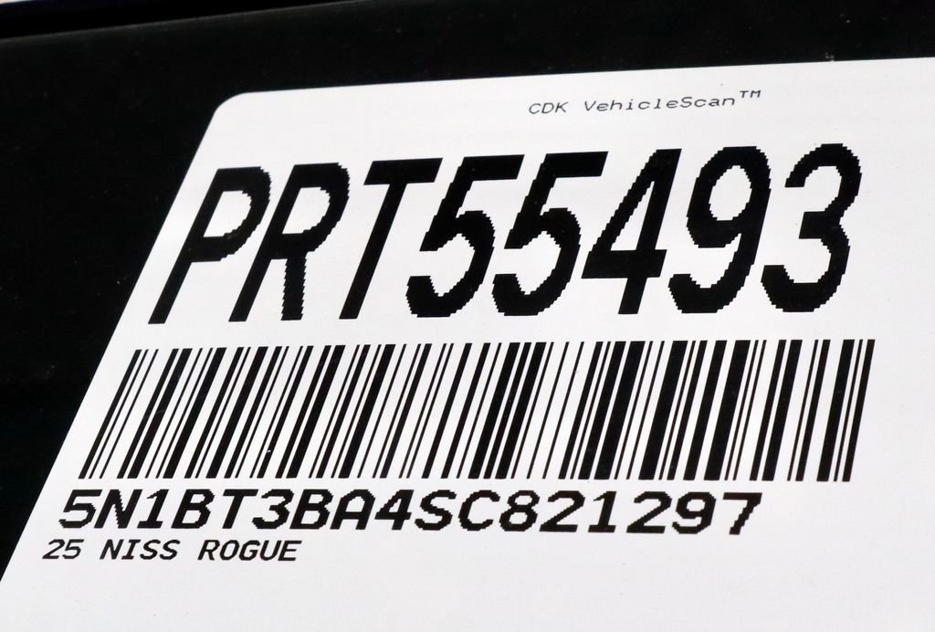 Certified 2025 Nissan Rogue SV FWD image 32