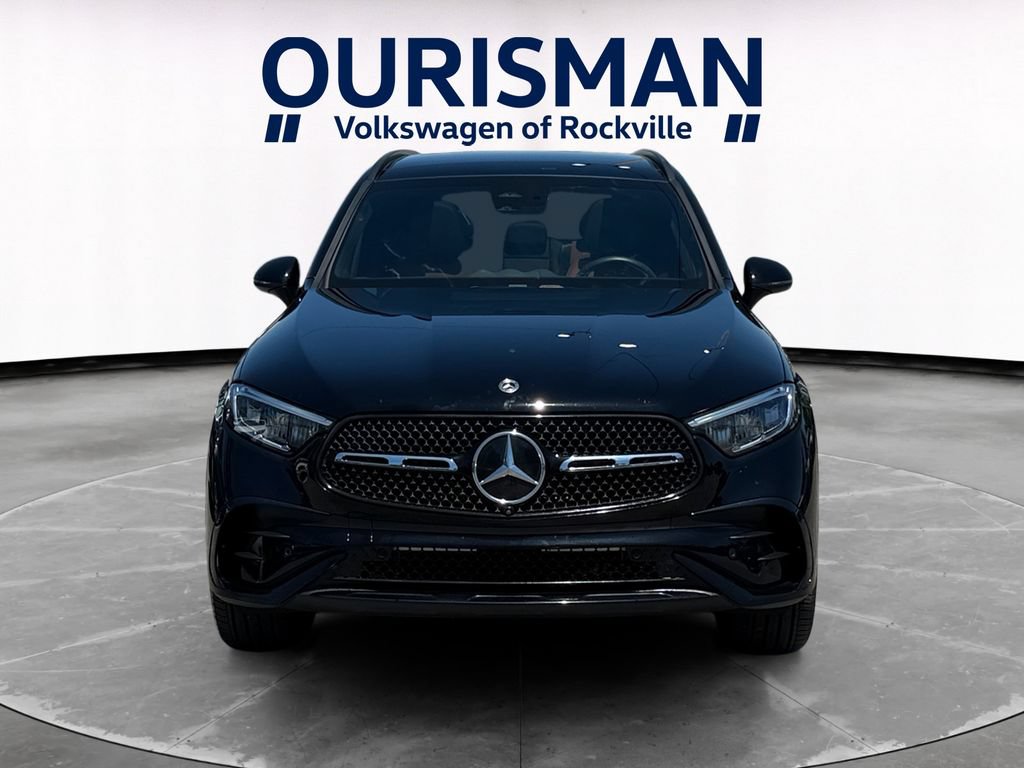 Used 2025 Mercedes-Benz GLC 300 4MATIC image 8
