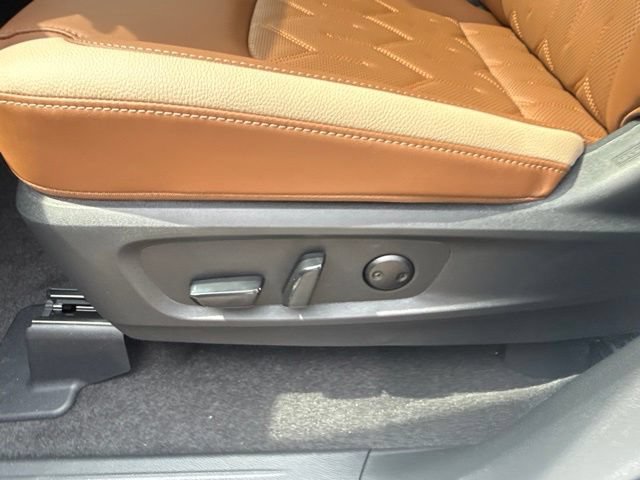 New 2026 Nissan Pathfinder Platinum AWD/4WD image 15