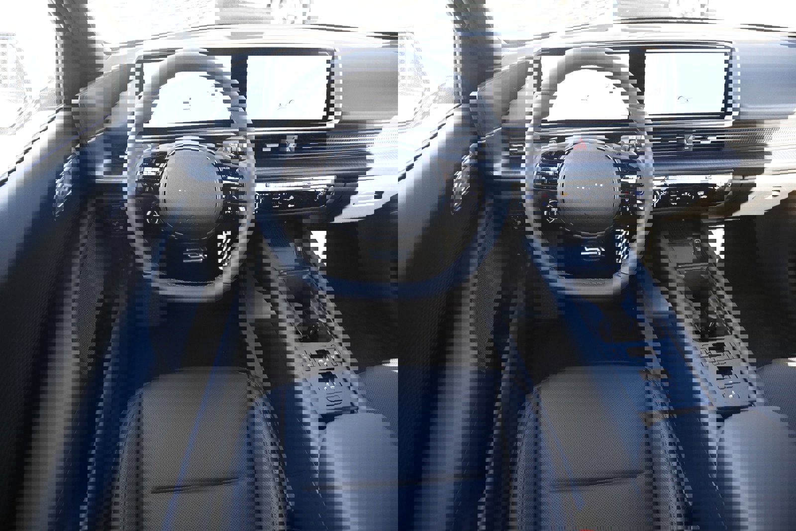 New 2025 Hyundai Ioniq 6 Limited image 19