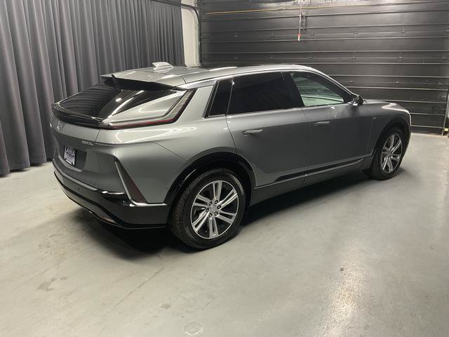 Used 2024 Cadillac Lyriq Tech w/ Driver Assist Package AWD/4WD image 5
