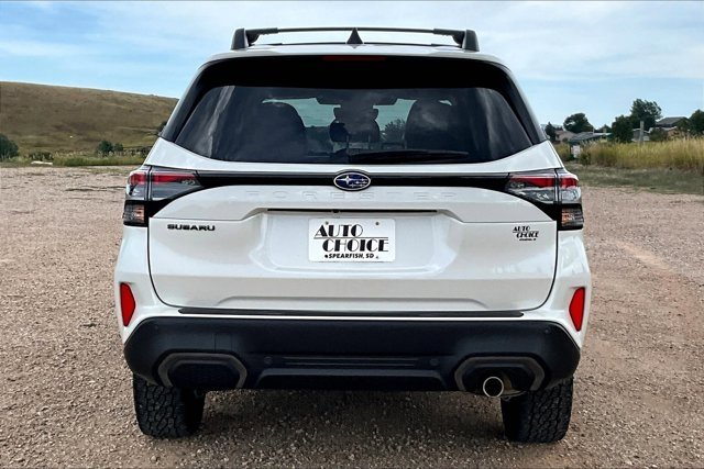 Used 2025 Subaru Forester Limited image 6