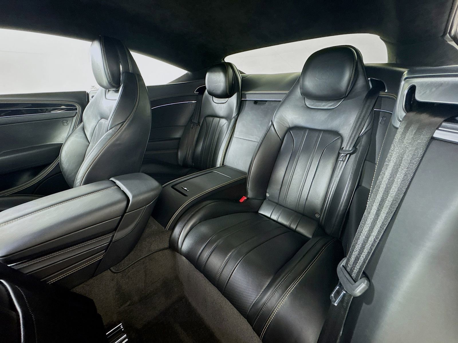 Used 2020 Bentley Continental GT image 24