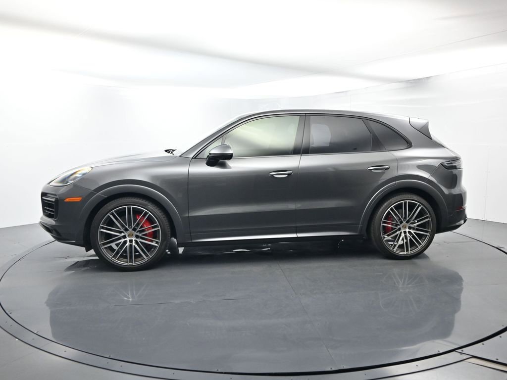 Certified 2023 Porsche Cayenne GTS image 2