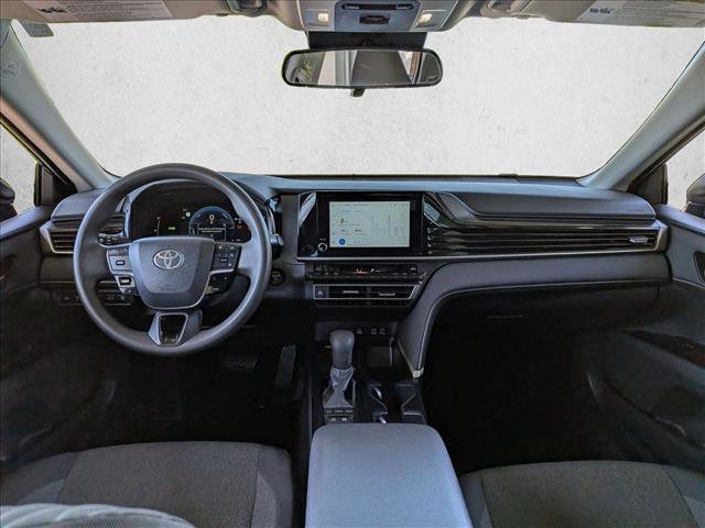 Used 2025 Toyota Camry LE FWD image 18