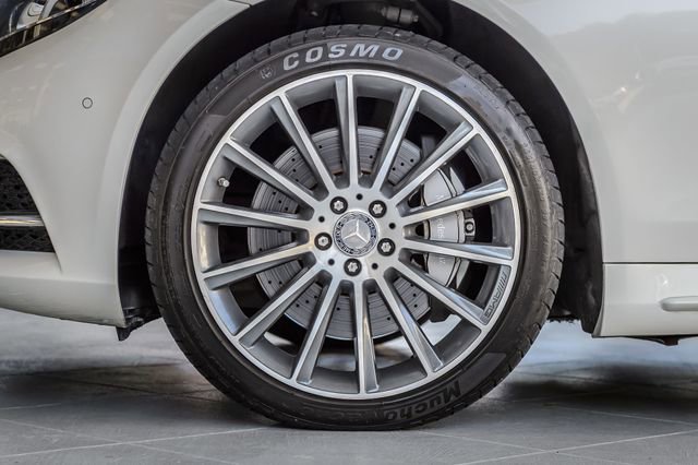 Used 2015 Mercedes-Benz S 550 Sedan image 14