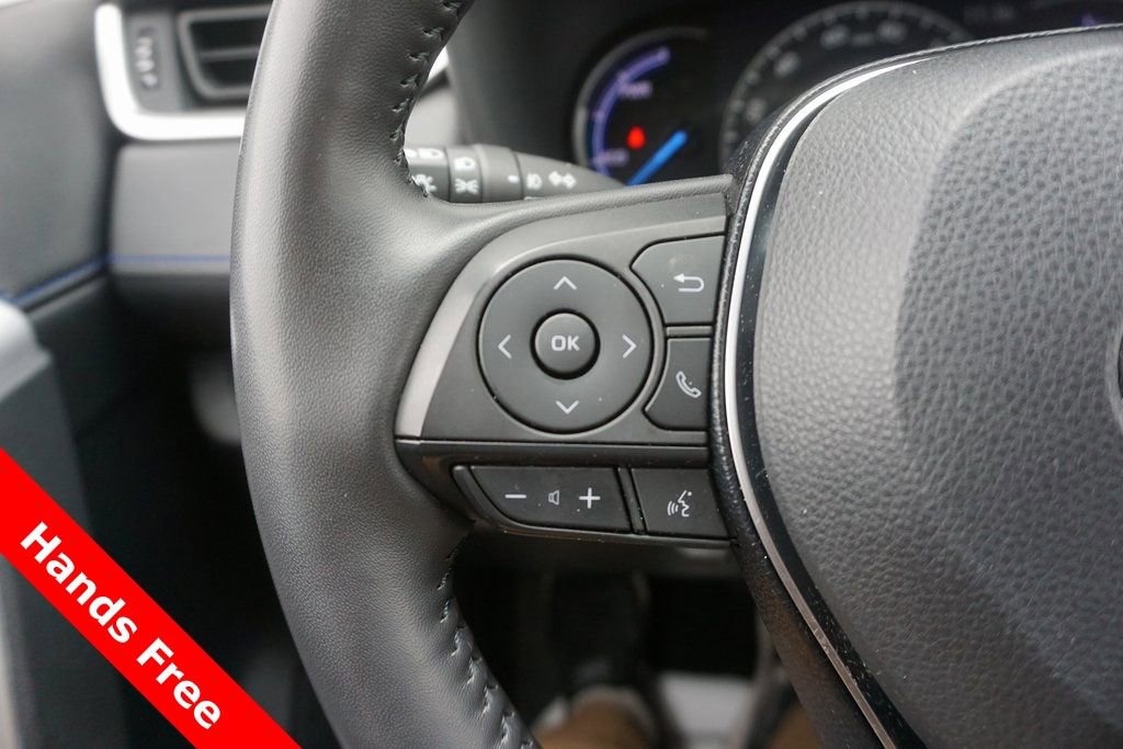 Used 2020 Toyota RAV4 XSE image 4