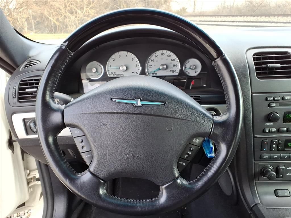 Used 2003 Ford Thunderbird RWD image 18