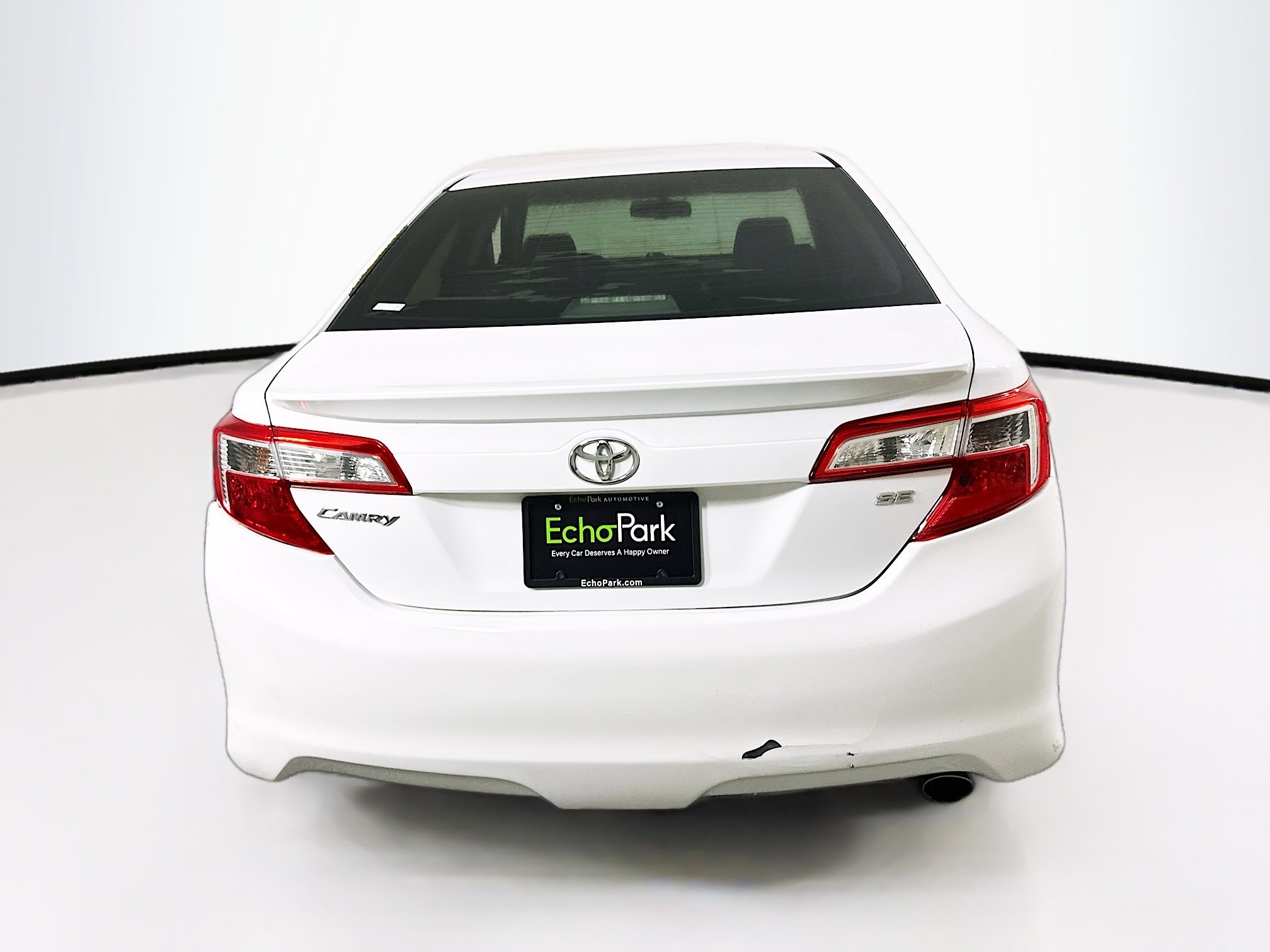 Used 2014 Toyota Camry SE image 7