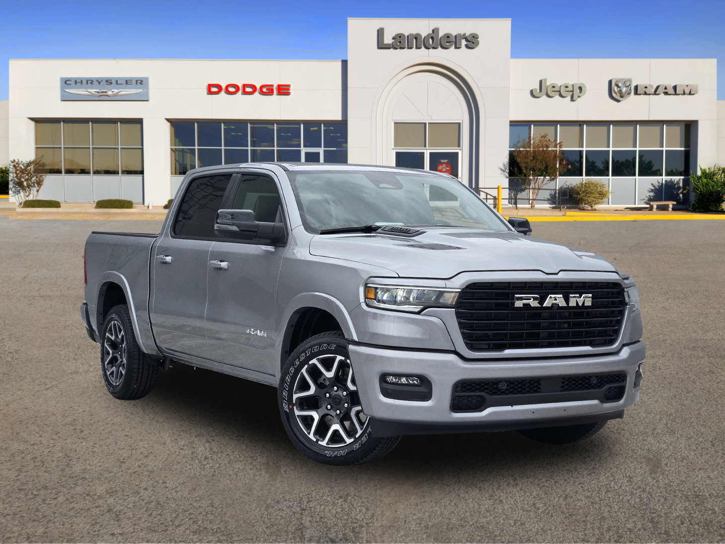 New 2026 RAM 1500 Laramie AWD/4WD video 1