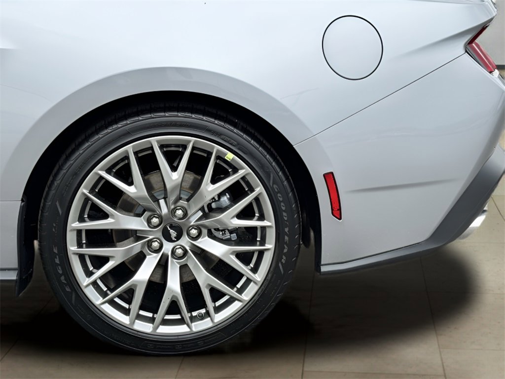 New 2025 Ford Mustang Premium image 41