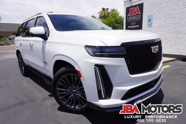 Used 2023 Cadillac Escalade V AWD/4WD image 24
