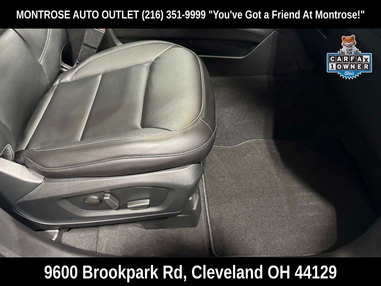 Used 2022 Ford Explorer XLT w/ Equipment Group 202A image 49