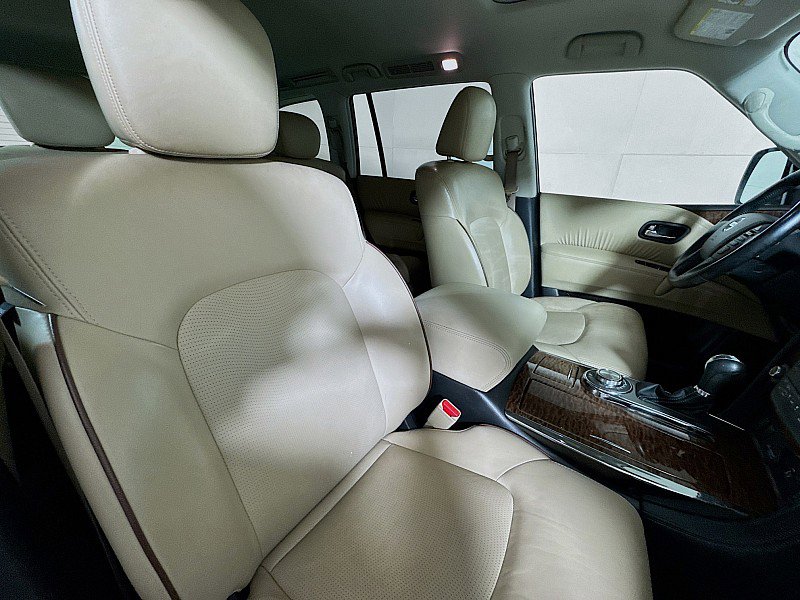 Used 2020 Nissan Armada SL w/ Premium Package image 31