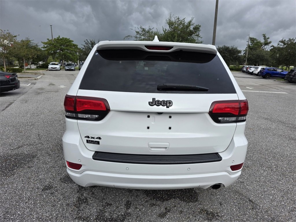 Used 2019 Jeep Grand Cherokee Altitude image 5