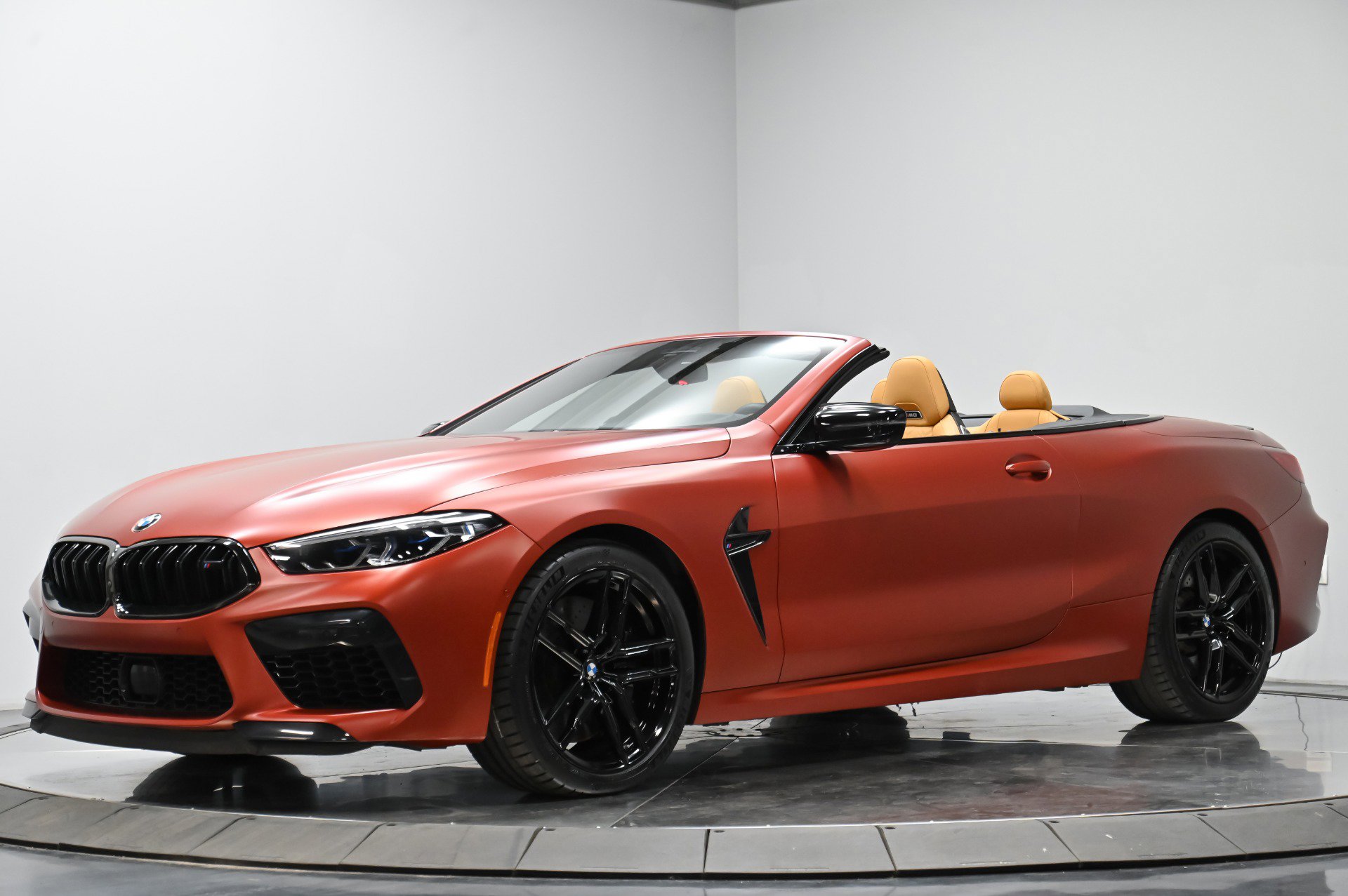 Used 2022 BMW M8 Competition w/ M Driver's Package image 2