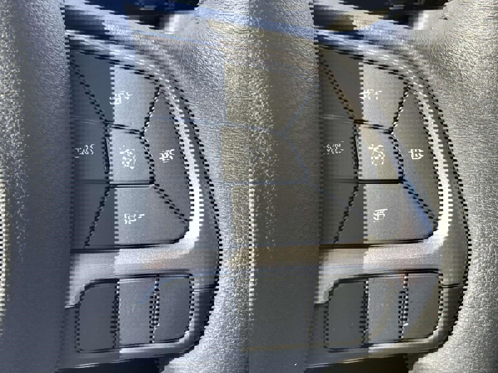 Used 2022 Jeep Renegade Limited w/ Sun, Sound & Wheels Group image 29