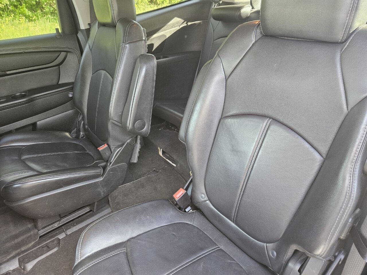 Used 2013 Chevrolet Traverse LT AWD/4WD image 14