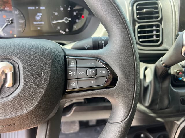 New 2026 RAM ProMaster 3500 w/ Crew Van Package FWD image 13