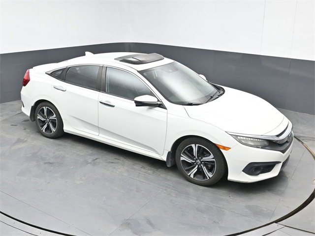 Used 2016 Honda Civic Touring video 1