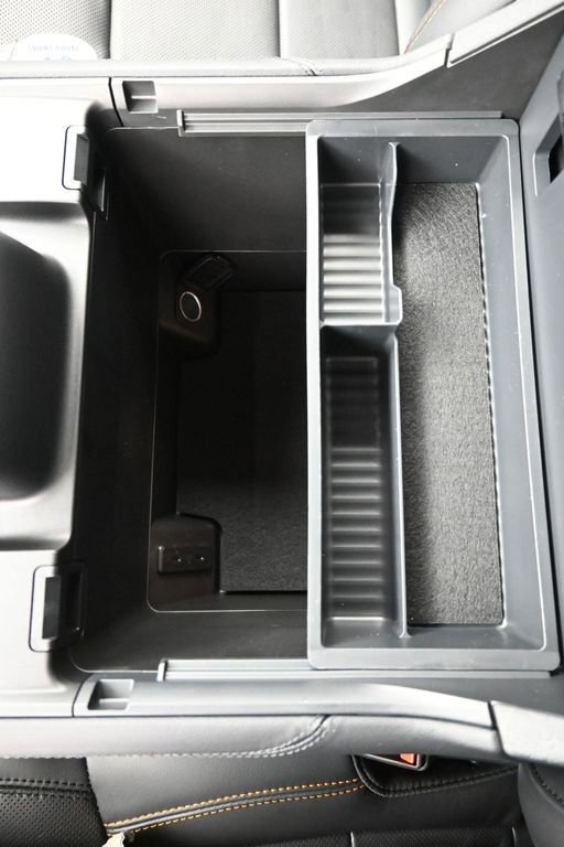 New 2025 Ford Expedition Tremor image 40