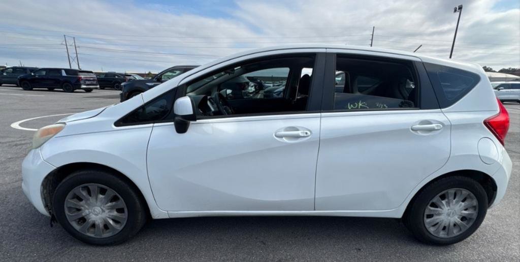Used 2015 Nissan Versa Note S Plus FWD image 4
