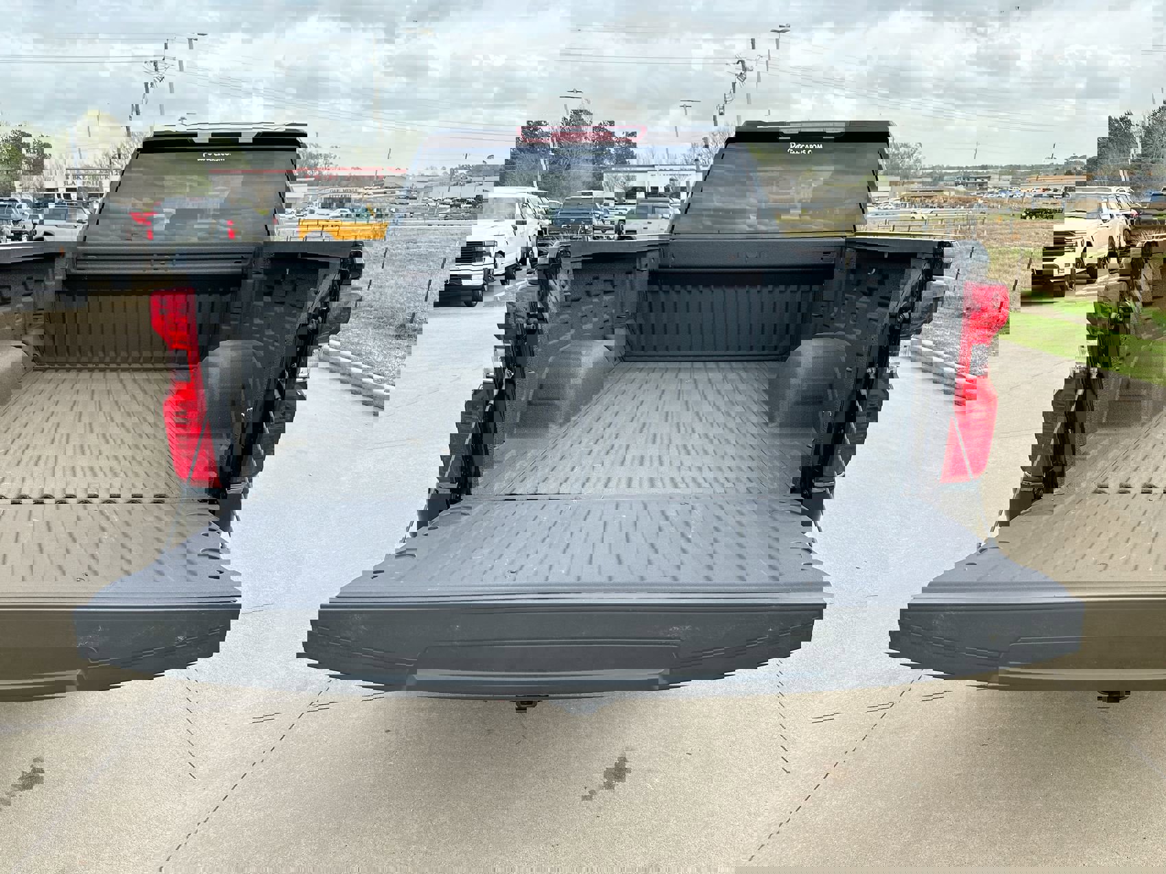 Certified 2025 Chevrolet Silverado 1500 Custom image 22