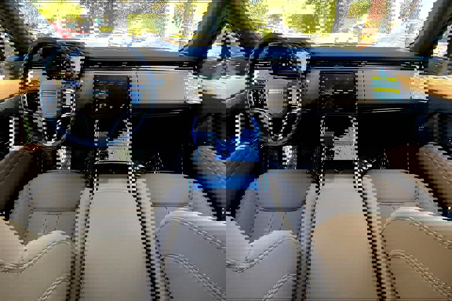 New 2025 Land Rover Range Rover Sport SE image 7